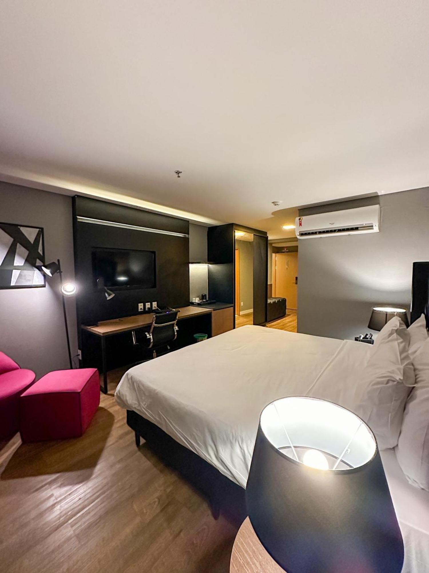 Qs Marista Hotel By Atlas Goiânia Exteriör bild